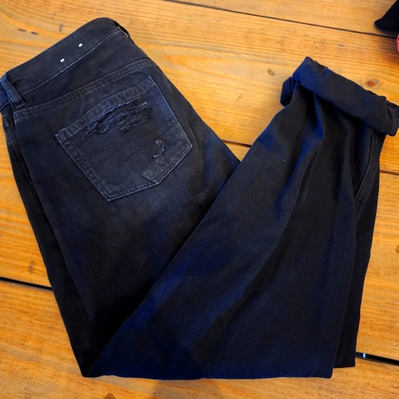 AE Distressed Mom Jeans - Picture 1 of 6